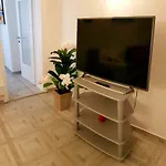 Tony アパート