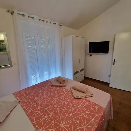 Tony Μακάρσκα