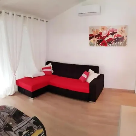 Tony Apartmán Makarská