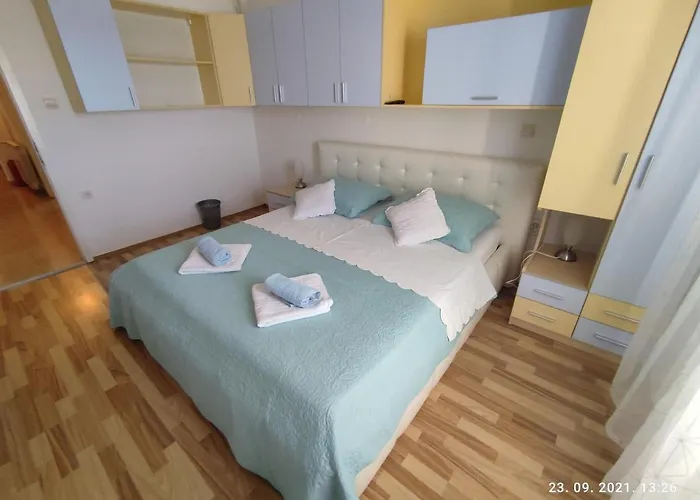 Apartment Tony Makarska